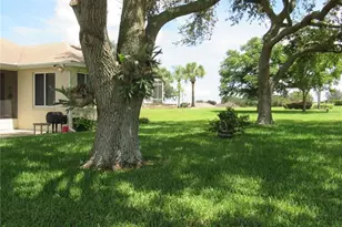 3204 Antigua Bay Ln, Tavares, FL 32778 - Photo 42