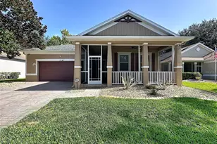 157 Crepe Myrtle Dr, Groveland, FL 34736 - Photo 2