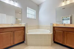 157 Crepe Myrtle Dr, Groveland, FL 34736 - Photo 20