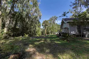 2886 N C 470, Lake Panasoffkee, FL 33538 - Photo 16