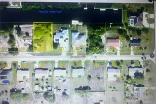 18286 Arapahoe Cir, Port Charlotte, FL 33948 - Photo 1