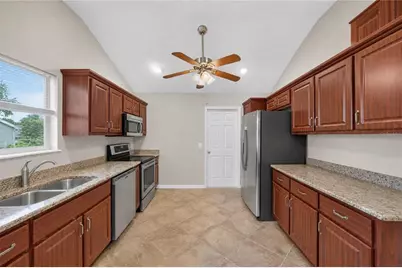 313 Gonzales Place, Lady Lake, FL 32159 - Photo 12