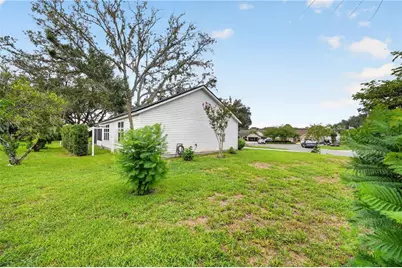 313 Gonzales Place, Lady Lake, FL 32159 - Photo 24