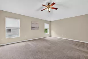 17101 SE 94th Berrien Ct, The Villages, FL 32162 - Photo 16