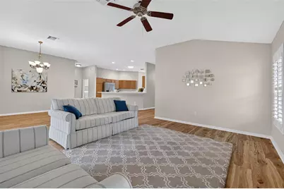 17101 SE 94th Berrien Court, The Villages, FL 32162 - Photo 4