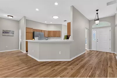 17101 SE 94th Berrien Court, The Villages, FL 32162 - Photo 10