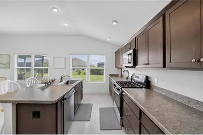 6305 Danielson Loop, The Villages, FL 32163 - Photo 34