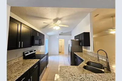 921 Bristle Cone Court, Minneola, FL 34715 - Photo 10