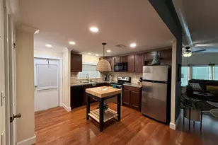 35 Seminole Path, Wildwood, FL 34785 - Photo 2
