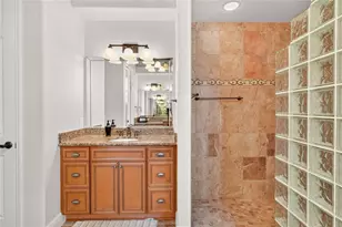 2063 Lake Ridge Dr, The Villages, FL 32162 - Photo 38