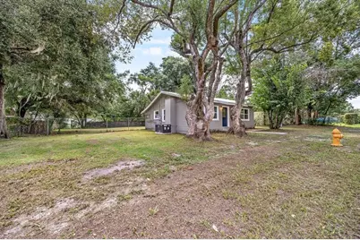 706 N Old Wire Road, Wildwood, FL 34785 - Photo 2