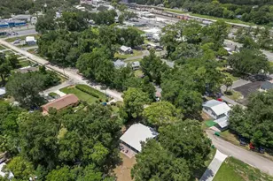 706 N Old Wire Rd, Wildwood, FL 34785 - Photo 26