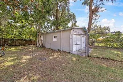706 N Old Wire Road, Wildwood, FL 34785 - Photo 20
