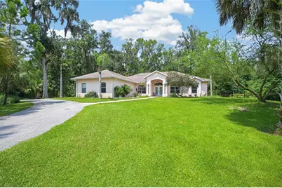 19040 NW 88th Avenue Road, Reddick, FL 32686 - Photo 10