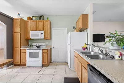 2420 SE 75th Boulevard, Bushnell, FL 33513 - Photo 4