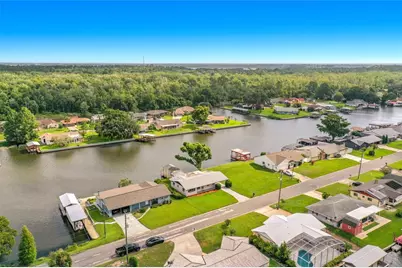 13233 Country Club, Tavares, FL 32778 - Photo 8