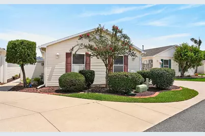 449 Layton Terrace, The Villages, FL 32162 - Photo 2