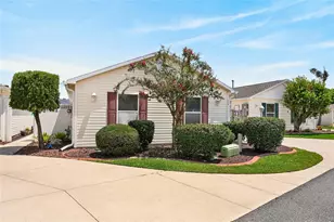449 Layton Terrace, The Villages, FL 32162 - Photo 2