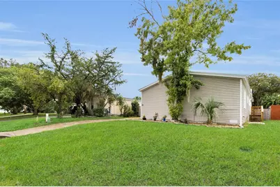 16 Cayman Circle, Umatilla, FL 32784 - Photo 38