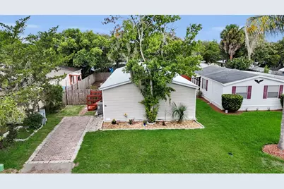 16 Cayman Circle, Umatilla, FL 32784 - Photo 30