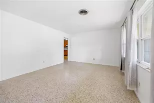4961 Co Rd 114, Wildwood, FL 34785 - Photo 4