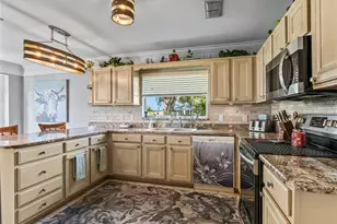 609 Ortega Way, The Villages, FL 32159 - Photo 10