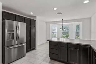 764 Baisley Trail, The Villages, FL 32162 - Photo 6