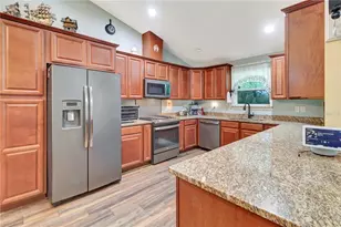 7427 Redwing Rd, Groveland, FL 34736 - Photo 10