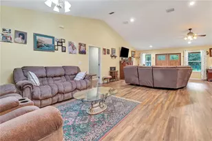 7427 Redwing Rd, Groveland, FL 34736 - Photo 14