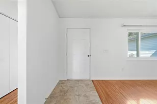 17989 SE 106th Ct, Summerfield, FL 34491 - Photo 8