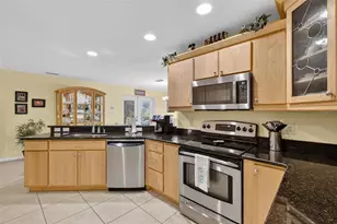31151 Deal Dr, Mount Plymouth, FL 32776 - Photo 14