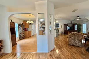 151 Sago Palm Dr, Leesburg, FL 34748 - Photo 10