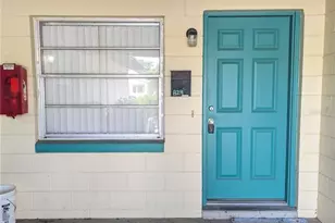 824 N St Clair Abrams Ave, Tavares, FL 32778 - Photo 1
