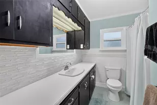 605 Stanley Ave, Wildwood, FL 34785 - Photo 16