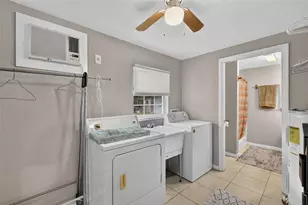 605 Stanley Ave, Wildwood, FL 34785 - Photo 18