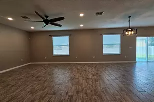 1921 Bell Creek Loop, Fruitland Park, FL 34731 - Photo 10