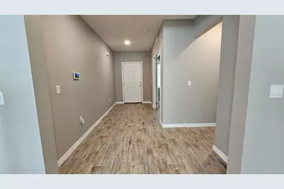 1921 Bell Creek Loop, Fruitland Park, FL 34731 - Photo 4