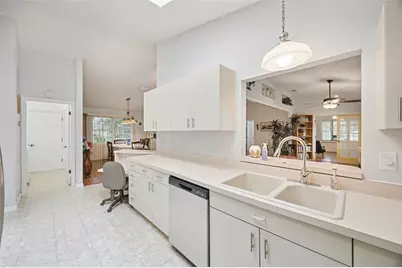 480 Lake Forest Circle, Mount Dora, FL 32757 - Photo 10
