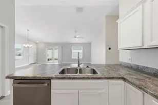 302 Zingale Ln, The Villages, FL 32163 - Photo 18