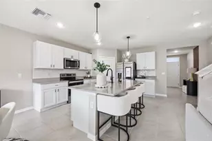3719 Paragon Ln, Clermont, FL 34714 - Photo 10