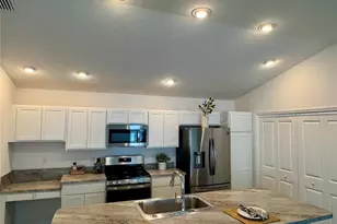 6316 Whittle Ct, The Villages, FL 32163 - Photo 6