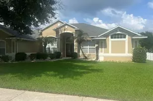 1206 Brentwood Dr, Clermont, FL 34711 - Photo 2