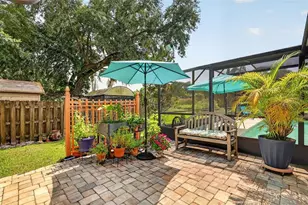 2115 Suzanne Dr, Mount Dora, FL 32757 - Photo 32