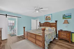 2115 Suzanne Dr, Mount Dora, FL 32757 - Photo 16