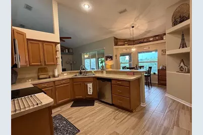 12734 Colonnade Circle, Clermont, FL 34711 - Photo 16