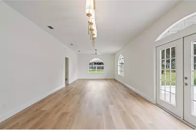 5619 Prince Andrew Court, Leesburg, FL 34748 - Photo 2