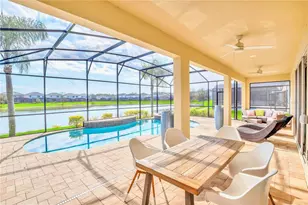 537 Marcello Blvd, Kissimmee, FL 34746 - Photo 2