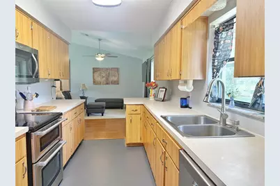 2291 SE 37th Road, Bushnell, FL 33513 - Photo 12