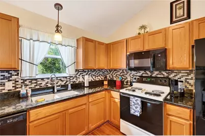 1952 Ardmore Way, The Villages, FL 32162 - Photo 10