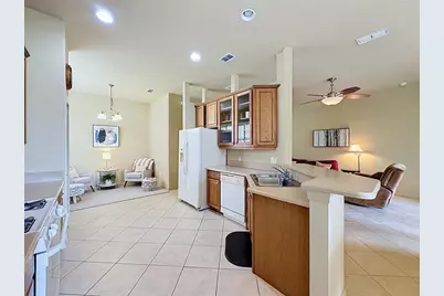 122 Flame Vine Way, Groveland, FL 34736 - Photo 18
